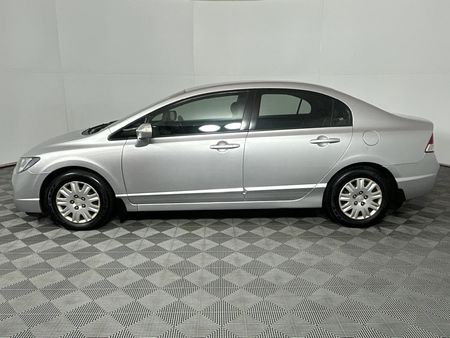 2007-Honda-Civic-18-LXi-Sedan_5