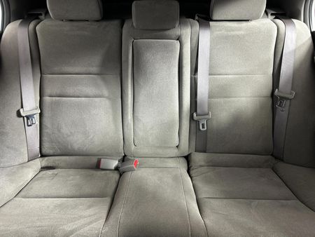 2007-Honda-Civic-18-LXi-Sedan_8