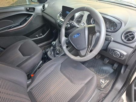 2021-Ford-Figo-Freestyle-15Ti-VCT-Titanium-5-dr_3