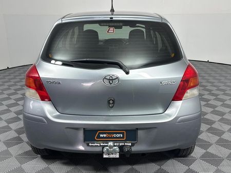 2008-Toyota-Yaris-T3-5-dr_4