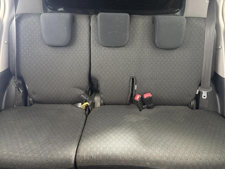 2008-Toyota-Yaris-T3-5-dr_8