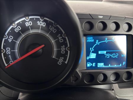 2013-Chevrolet-Spark-12-L_7