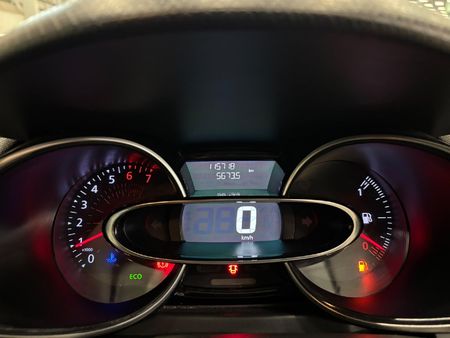 2019-Renault-Clio-IV-900T-Expression-5-dr-66kW_10