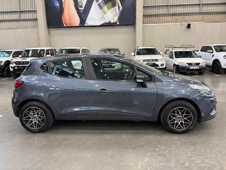 2019-Renault-Clio-IV-900T-Expression-5-dr-66kW_7