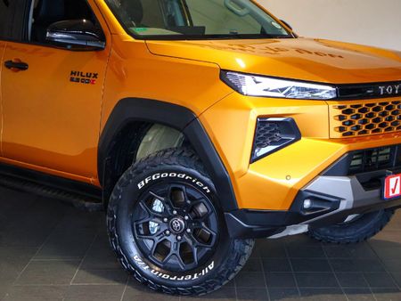 2026-Toyota-Hilux-28-GD-6-RB-Legend-4x4-Auto-Double-Cab-Mhev_5