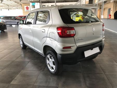 2026-Suzuki-S-Presso-10-GL-AMT_1