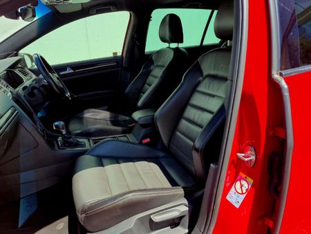 2020-Volkswagen-Golf-VII-20-TSI-R-Auto-228kW_14