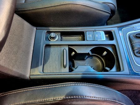 2020-Volkswagen-Golf-VII-20-TSI-R-Auto-228kW_6