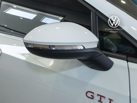 2026-Volkswagen-Golf-8-GTI-20-TSI-DSG_13