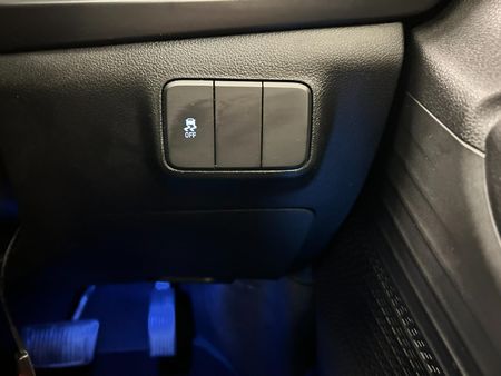 2022-Hyundai-i20-10-TGDI-Fluid-DCT_23