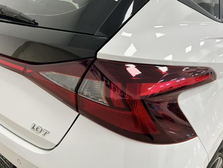 2022-Hyundai-i20-10-TGDI-Fluid-DCT_27