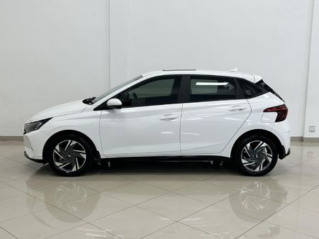 2022-Hyundai-i20-10-TGDI-Fluid-DCT_3