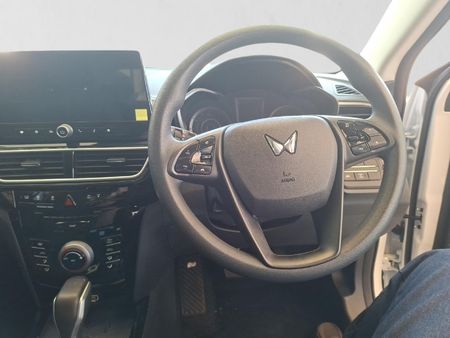 2026-Mahindra-XUV-3XO-12T-MX3-Auto_8
