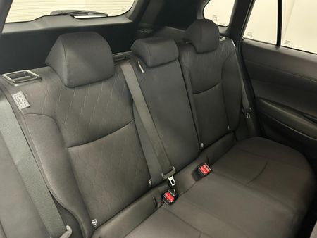 2024-Toyota-Corolla-Cross-18-XI_15