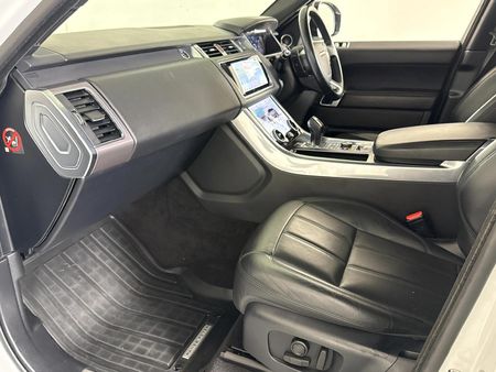 2019-Land-Rover-Range-Rover-Sport-30-D-HSE-190kW_9