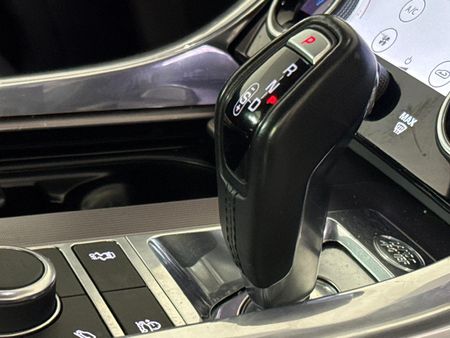 2019-Land-Rover-Range-Rover-Sport-30-D-HSE-190kW_11