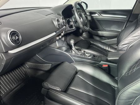 2014-Audi-A3-Sedan-20-TDI-SE-Auto_9