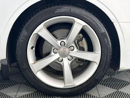 2014-Audi-A3-Sedan-20-TDI-SE-Auto_15