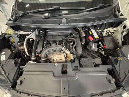 2020-Opel-Grandland-X-16T-Auto_9