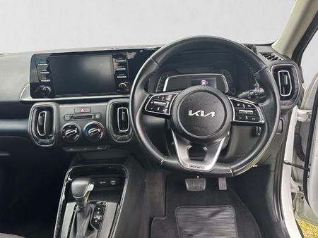 2026-Kia-Sonet-15-EX-Auto_13