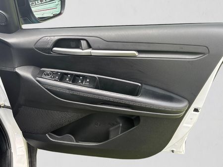 2026-Kia-Sonet-15-EX-Auto_14