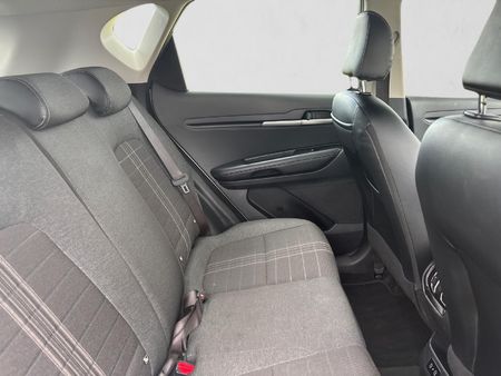2026-Kia-Sonet-15-EX-Auto_16