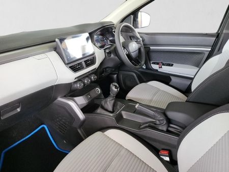 2026-Renault-Kiger-10-Techno_18