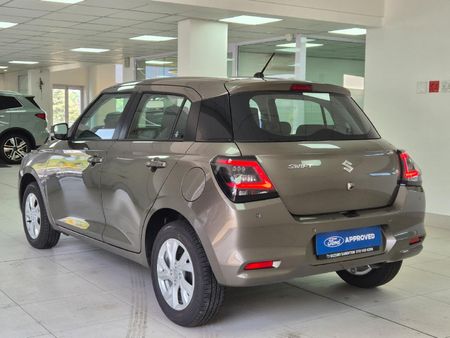 2026-Suzuki-Swift-12-GL-Auto_2
