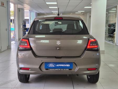 2026-Suzuki-Swift-12-GL-Auto_4