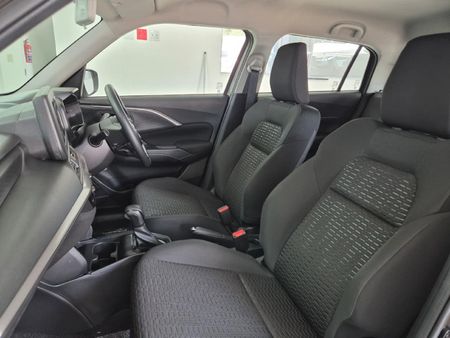 2026-Suzuki-Swift-12-GL-Auto_5