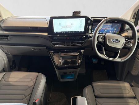 2026-Ford-Tourneo-Custom-20D-Titanium-X-Auto_17