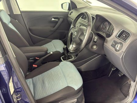 2013-Volkswagen-Polo-12-TDI-Bluemotion-5-dr_10
