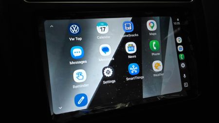 2026-Volkswagen-Polo-Vivo-14-Life_9