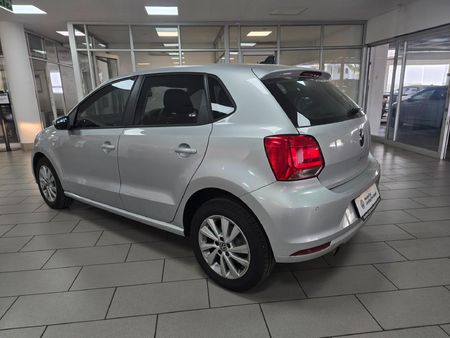 2026-Volkswagen-Polo-Vivo-14-Life_3