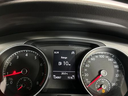 2016-Volkswagen-Golf-VII-14-TSI-Comfortline-Auto_7