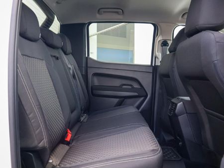 2026-Volkswagen-Amarok-20-TDI-125kW-Life-Auto-Double-Cab_14