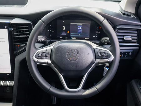 2026-Volkswagen-Amarok-20-TDI-125kW-Life-Auto-Double-Cab_15