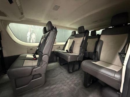 2019-Toyota-Quantum-28-GL-11-seat_16