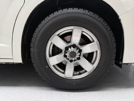 2019-Toyota-Quantum-28-GL-11-seat_18