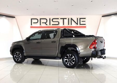 2025-Toyota-Hilux-28-GD-6-RB-Legend-55-4x4-Auto-Double-Cab_3