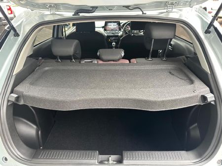 2026-Toyota-Starlet-Cross-15XR-Auto_10