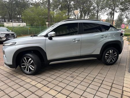 2026-Toyota-Starlet-Cross-15XR-Auto_12