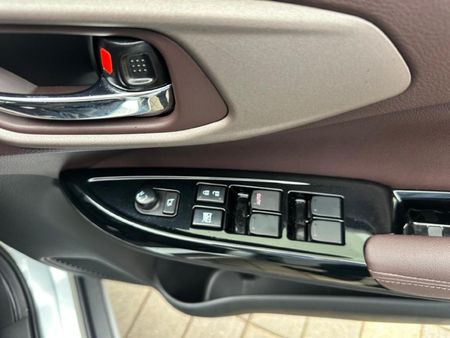 2026-Toyota-Starlet-Cross-15XR-Auto_17