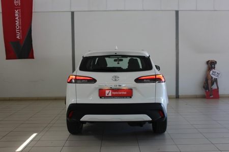 2026-Toyota-Corolla-Cross-18-XI_12