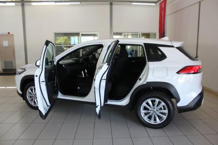 2026-Toyota-Corolla-Cross-18-XI_6