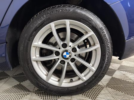 2017-BMW-1-Series-120i-5-dr-Auto_17