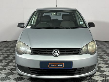 2011-Volkswagen-Polo-Vivo-14-Blueline-5-dr_1