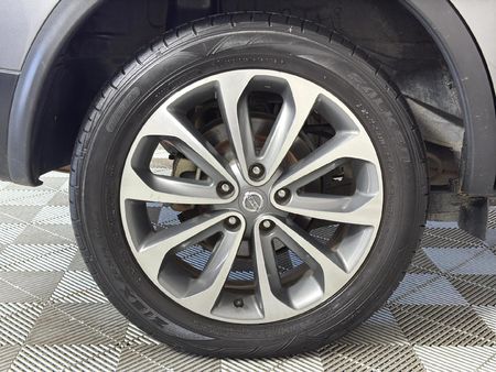 2012-Nissan-Qashqai-20-Acenta_17