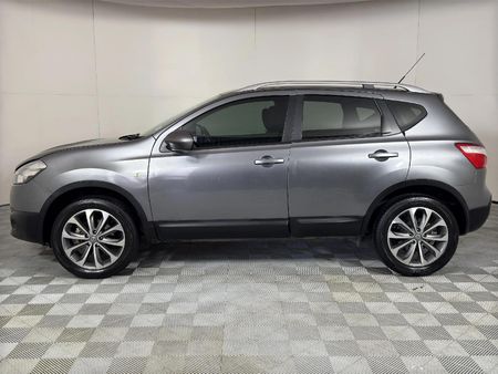 2012-Nissan-Qashqai-20-Acenta_5