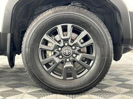 2025-Toyota-Land-Cruiser-Prado-TX-28GD-Auto_17